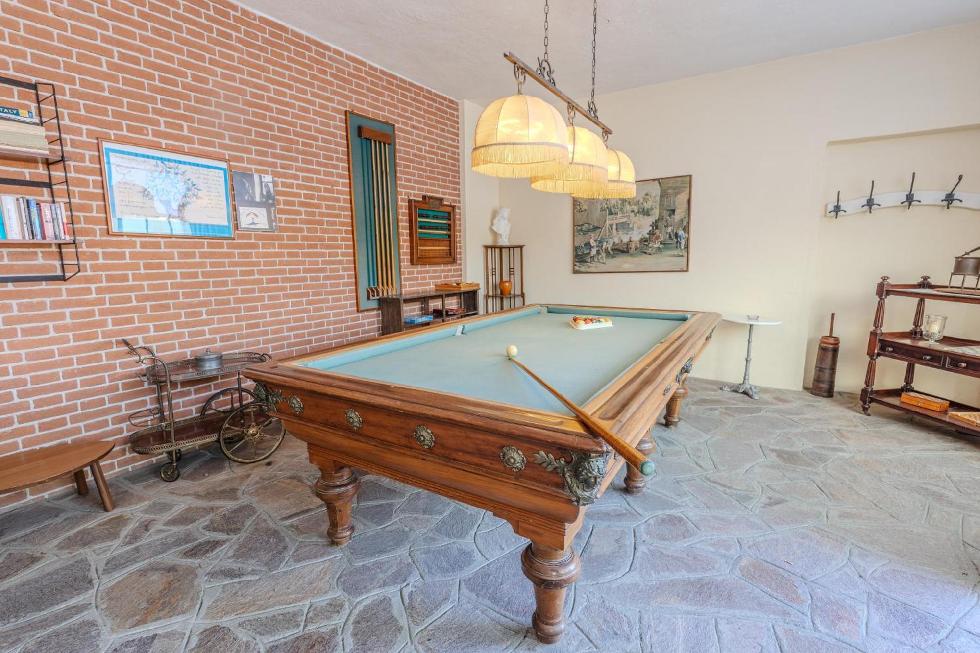 Villa La Meridiana Alba  Eksteriør billede